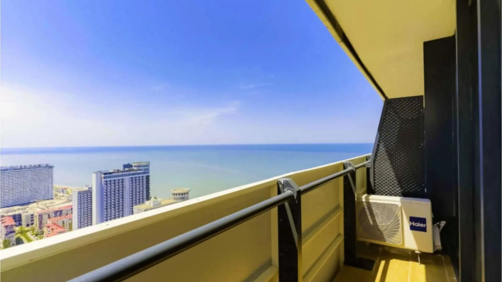 Marvelous Sea View Aparthotel In Orbi City Batumi