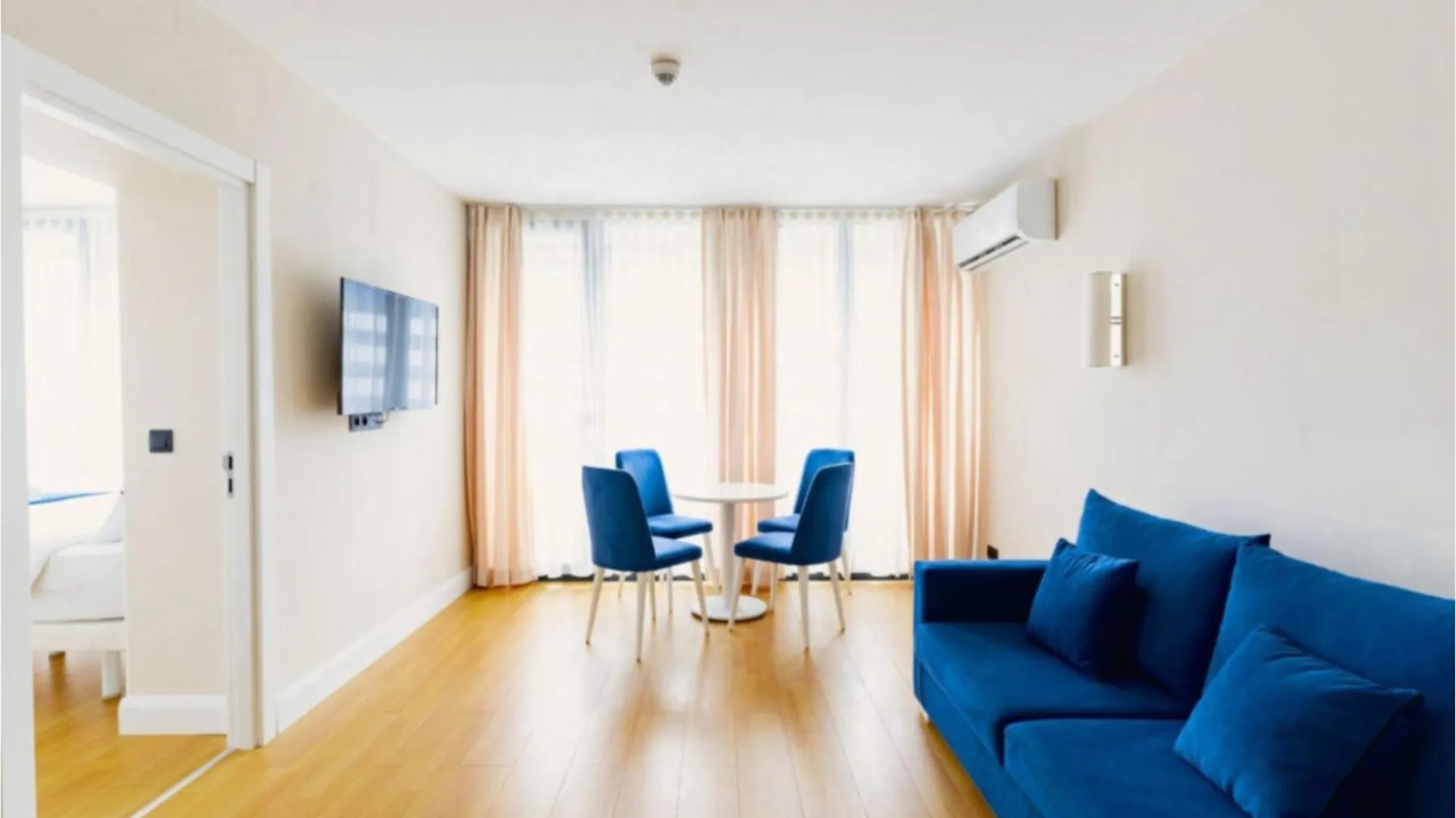 Marvelous Sea View Aparthotel In Orbi City Batumi 0*,